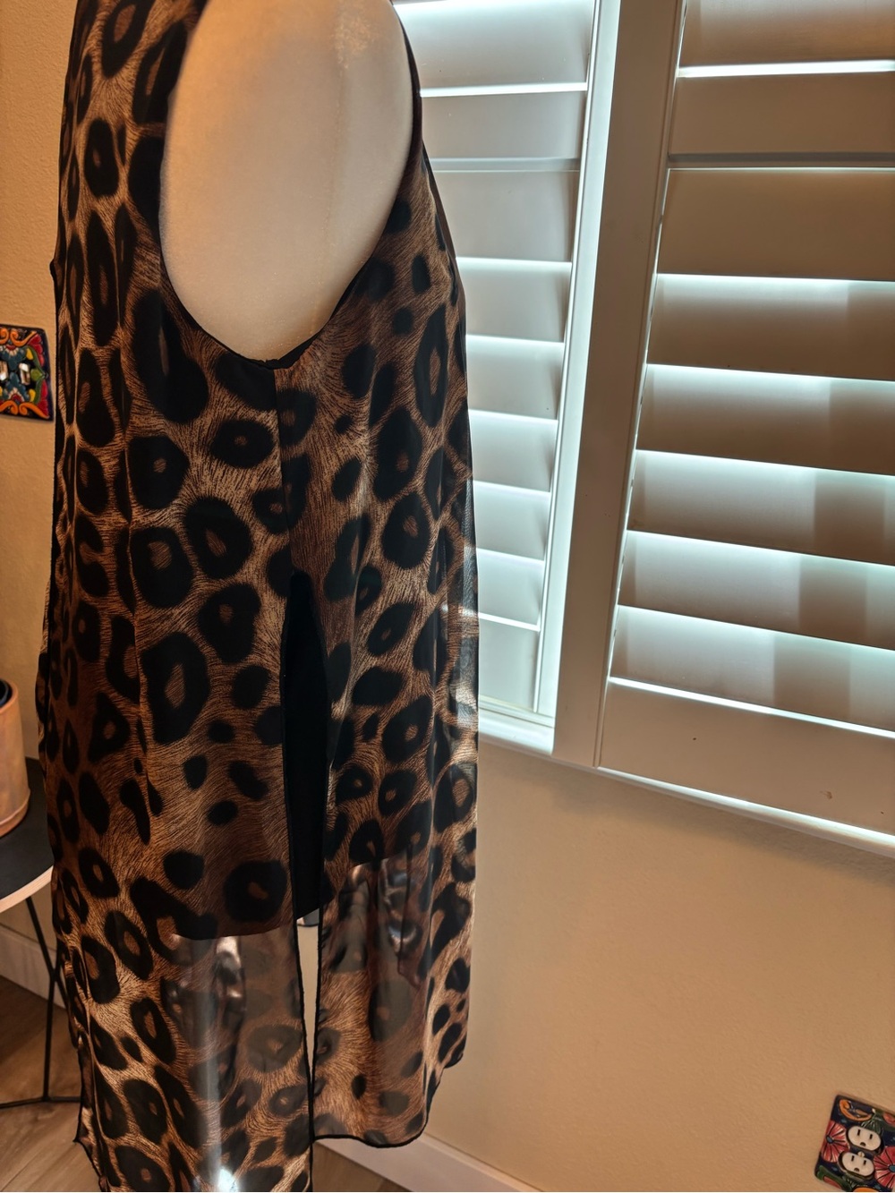 Sleeveless V-Neck Leopard Print Tunic Top - Brown/Black - Picture 5 of 7
